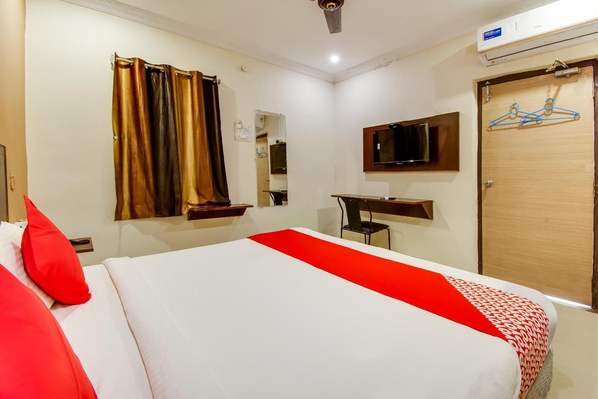 Hotel Oyo Akshaya Nest Vijayawāda Exterior foto